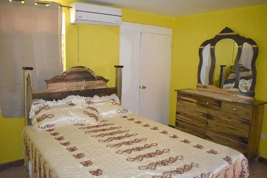 Apartment Mem Villa, Part Of Caribbean Village Salem Jamaica