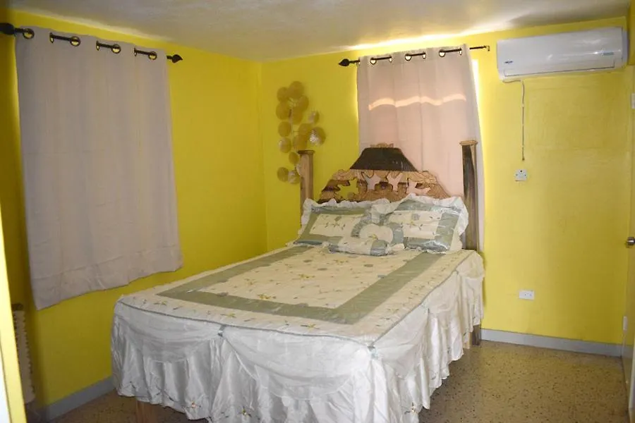 Mem Villa, Part Of Caribbean Village Salem